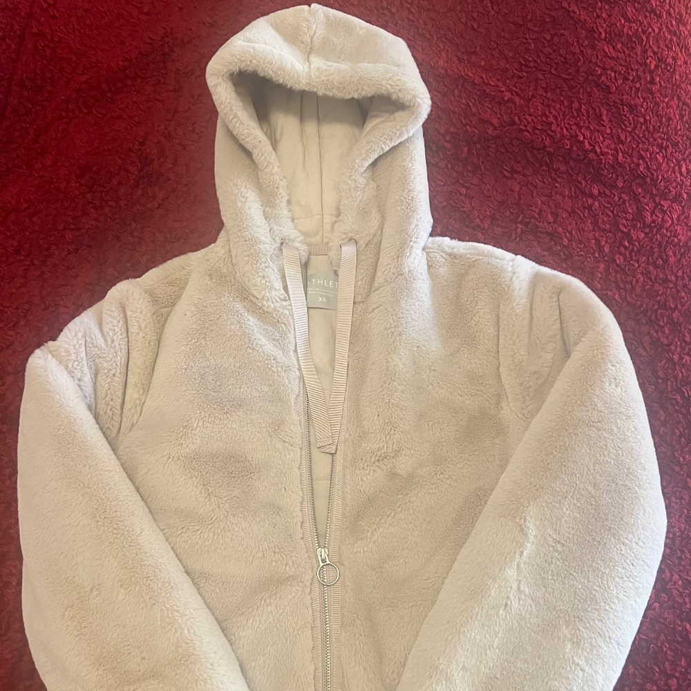 Athleta Ritual Jacket - full zip with hood, faux fur XS